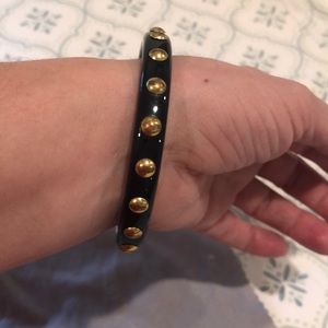 Bangle bracelet